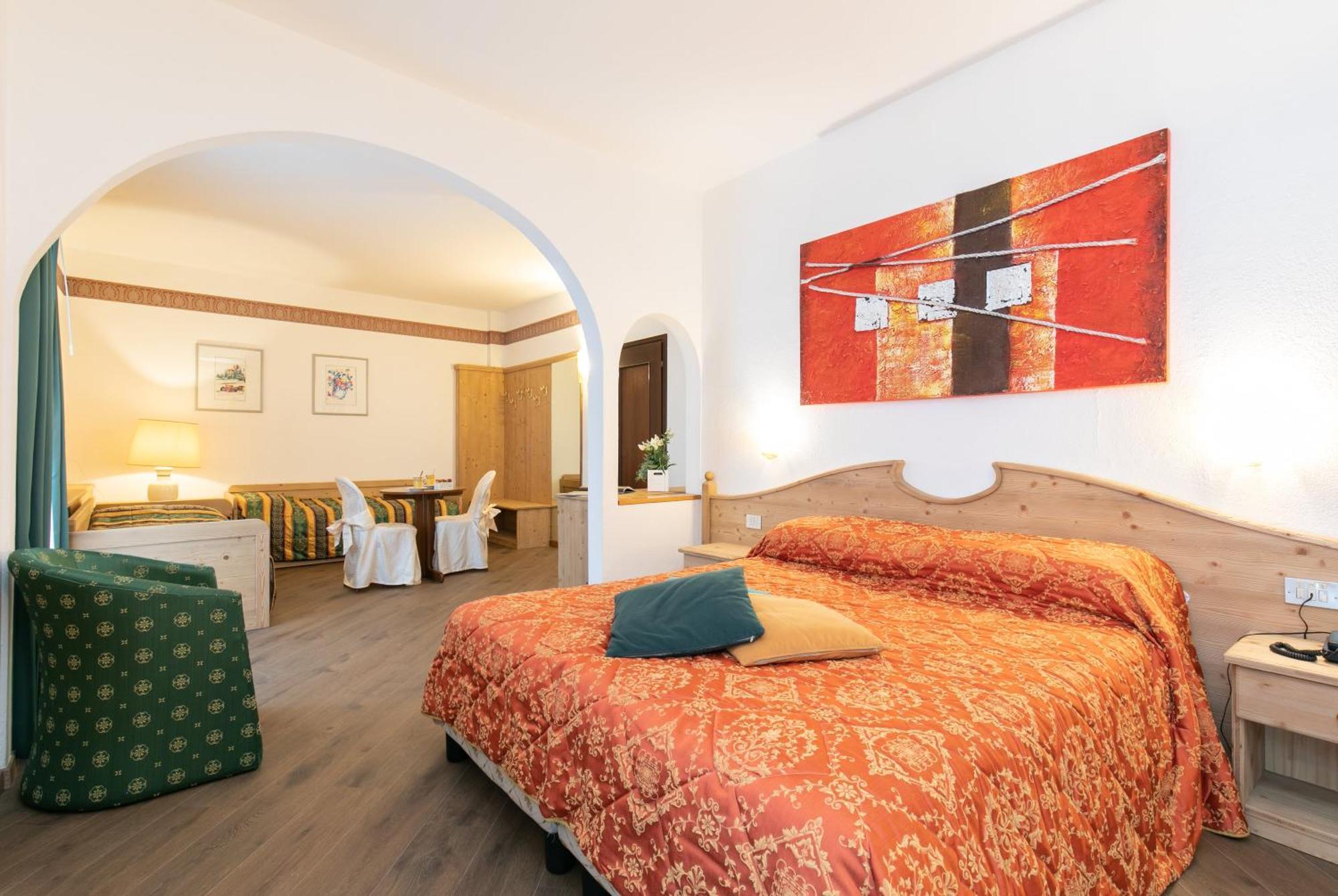 G. Hotel Des Alpes San Martino Di Castrozza Exterior foto