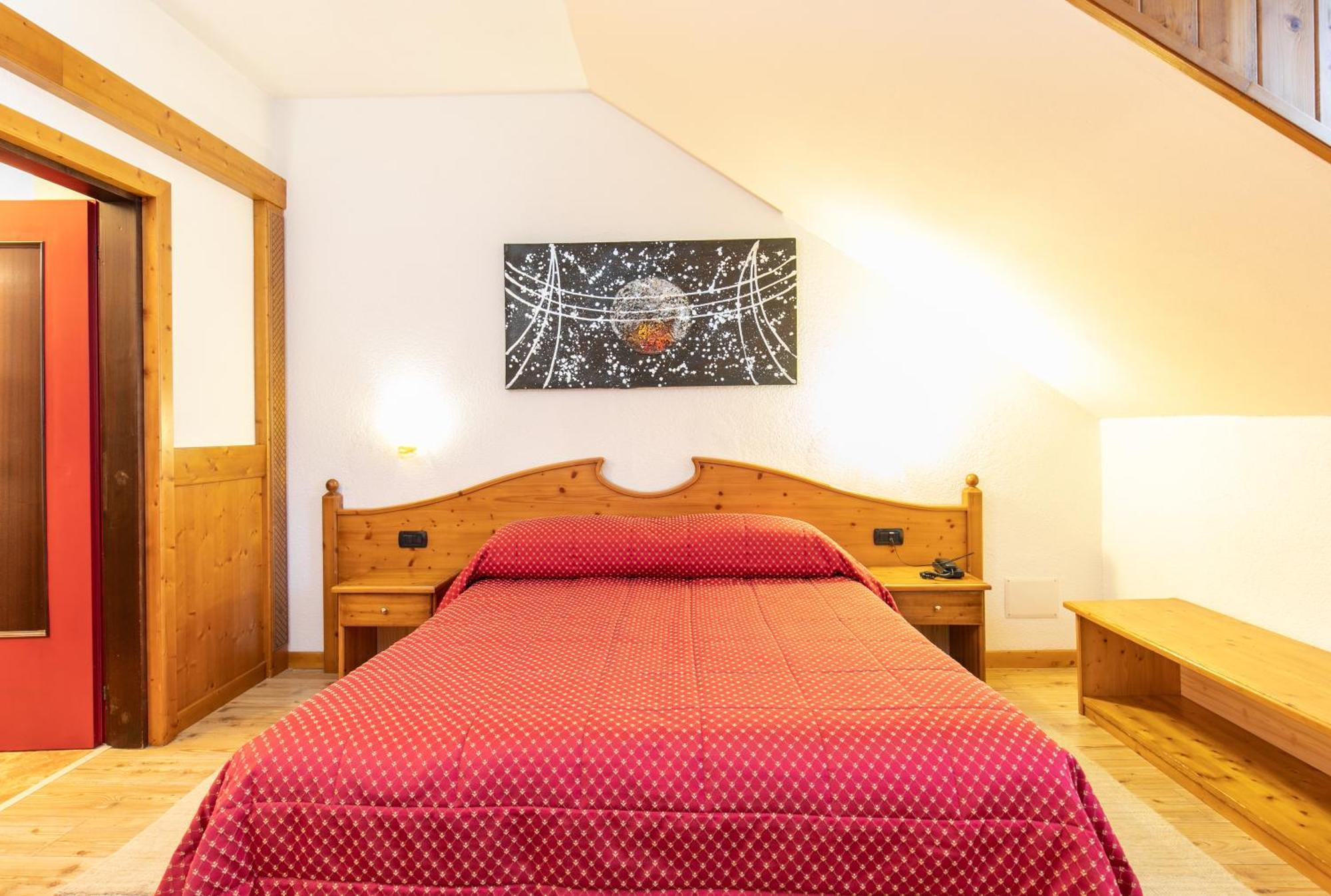 G. Hotel Des Alpes San Martino Di Castrozza Exterior foto